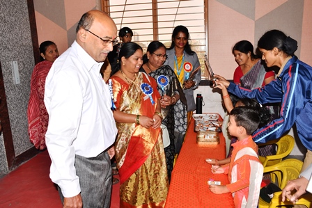 LFPS - GRAND PARENTS DAY